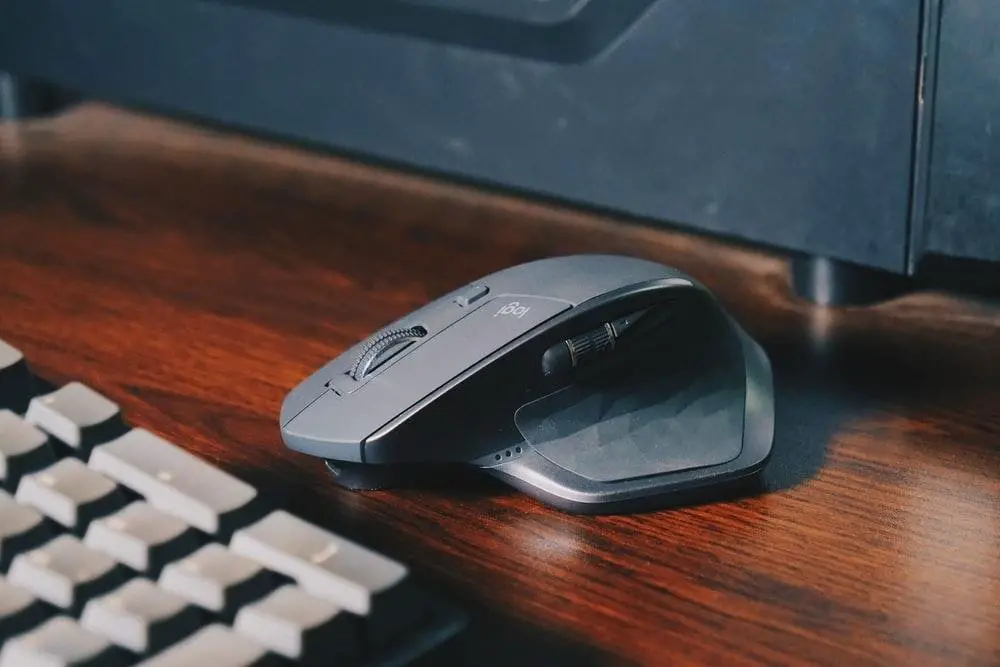 Rechargeable Wireless Mouse