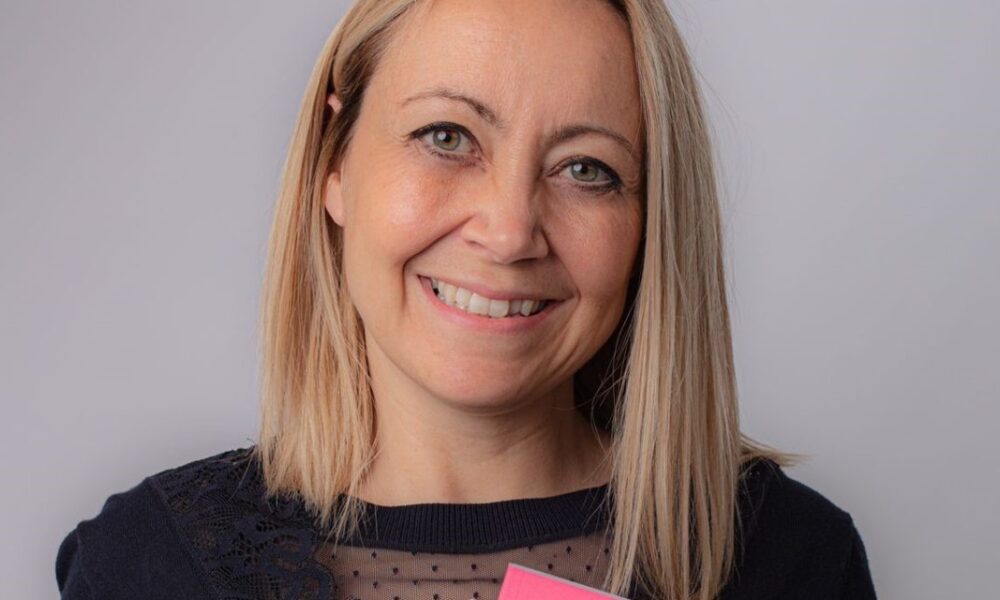 Who is Sarah Banks ?