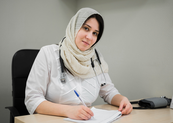 Dr. Zena Al-Adeeb: A Prominent Figure in the Medical Field