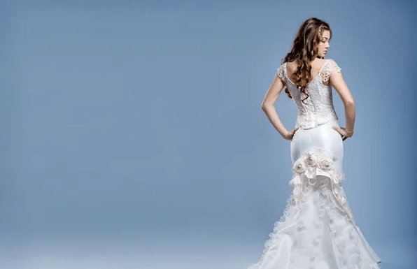 How to Shop for a Wedding Dress - Insider Tips From Bridal Experts
