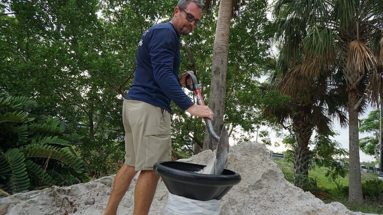 Braces for Siesta Key Hurricane Idalia